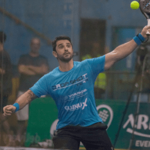 Guinux apoia o Padel, Patrocinadora oficial do atleta Bruno Nakid